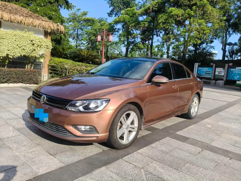 Volkswagen Lamando, 2015