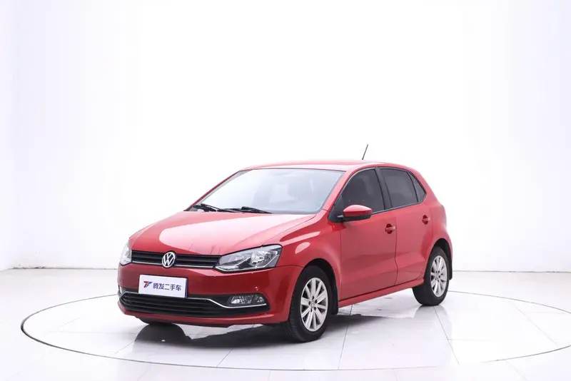Volkswagen Polo 1.6L Auto Comfort Edition, 2014 — фото 1