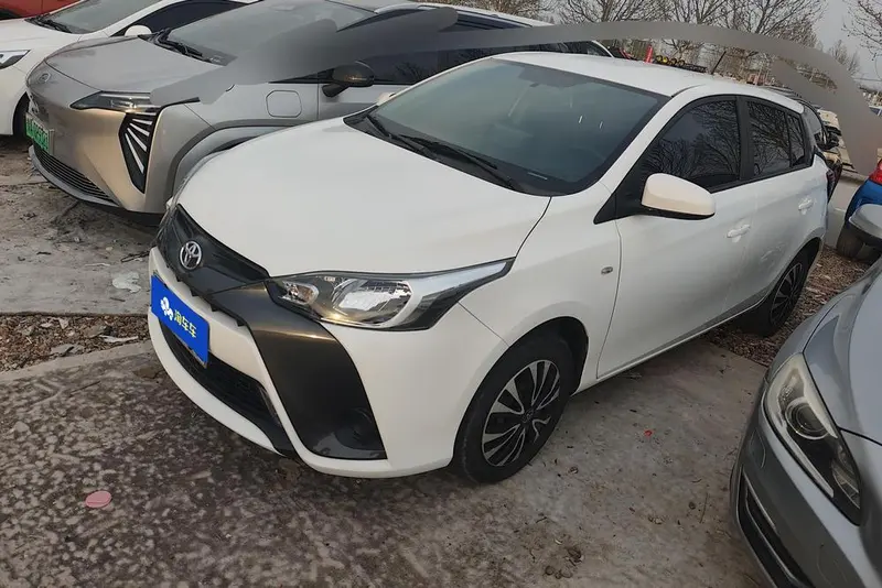 Toyota Yaris L, 2022