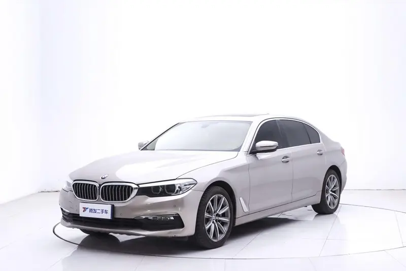 BMW 5-Series, 2018