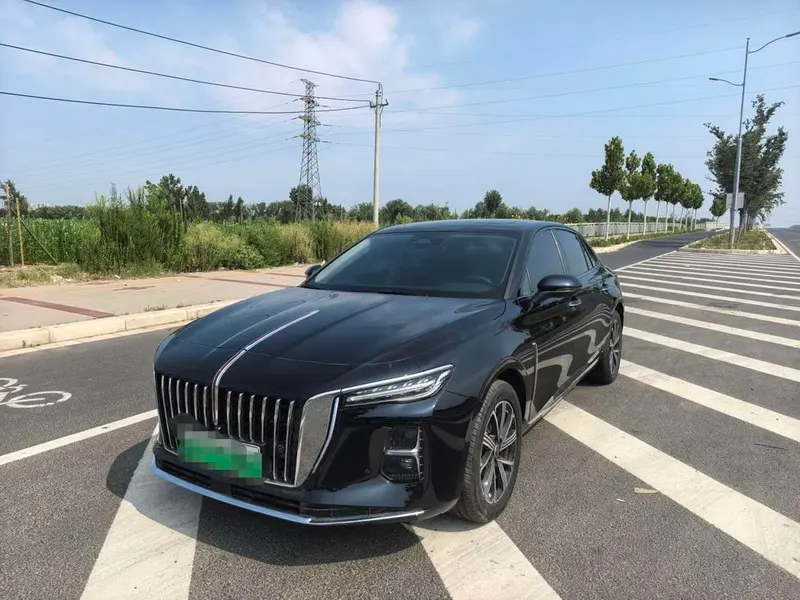 Hongqi H5 PHEV, 2025