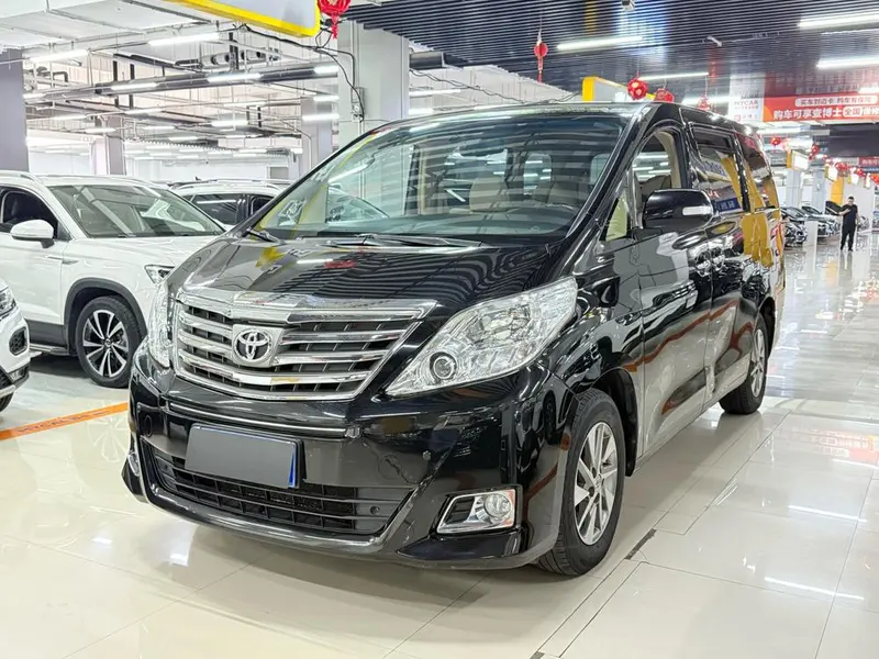 Toyota Alphard, 2012