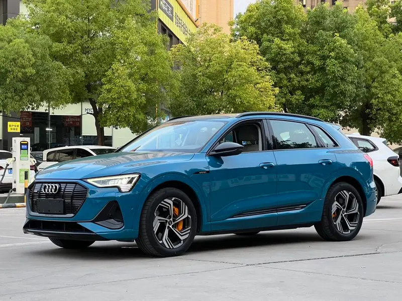 Audi e-tron, 2021