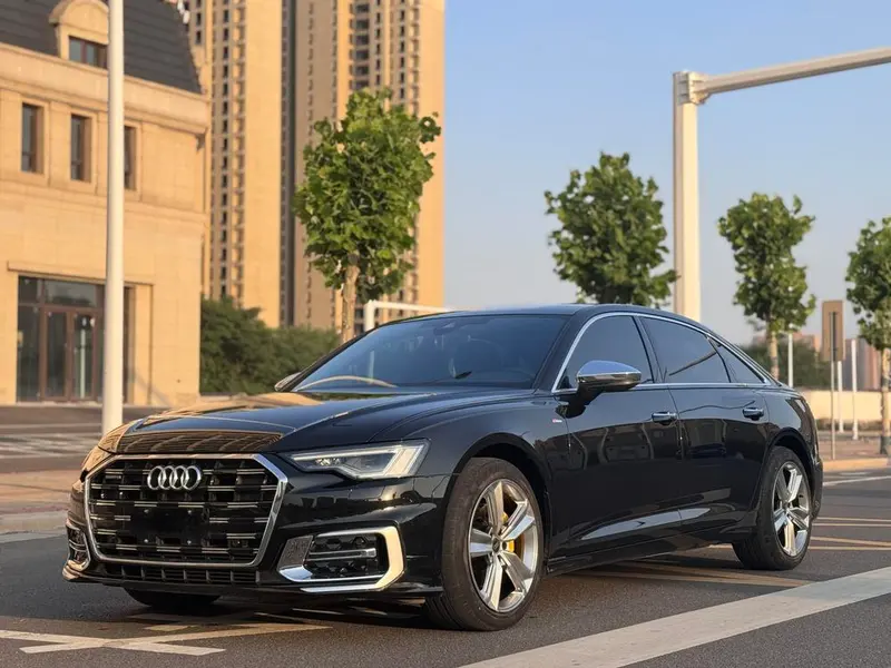 Audi A6L 40 TFSI Luxury Version, 2022 — фото 1