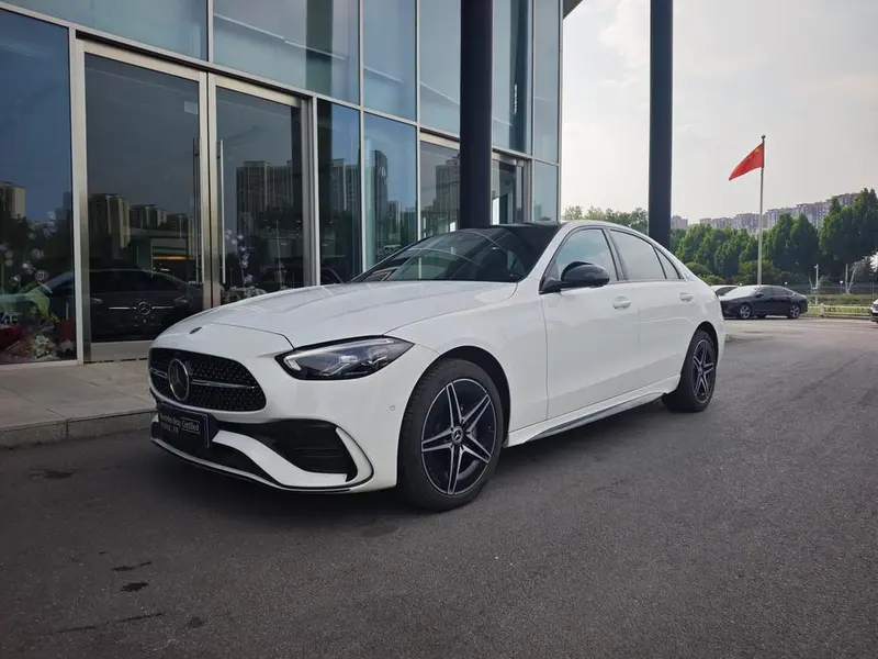 Mercedes-Benz C-Class, 2025