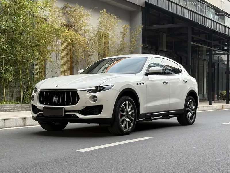Maserati Levante 3.0T 350Hp Standard Edition CN5, 2019 — фото 1