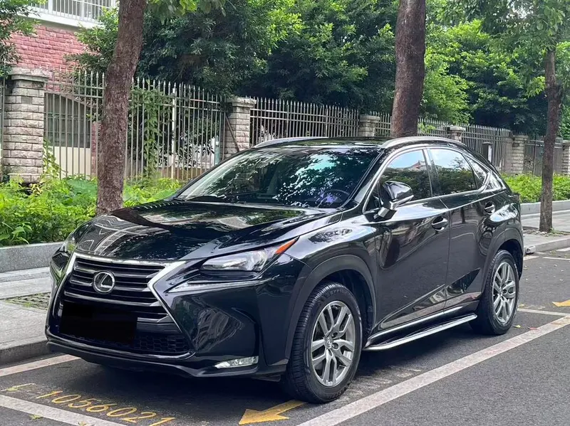 Lexus NX, 2015