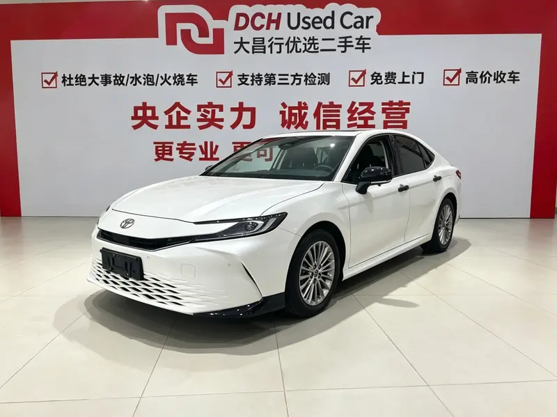 Toyota Camry, 2024