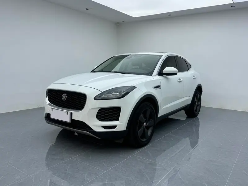 Jaguar E-PACE, 2018