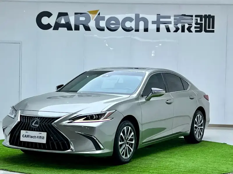 Lexus ES, 2024