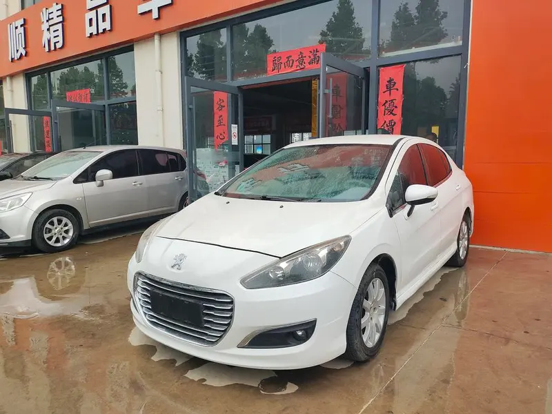 Peugeot 308, 2013