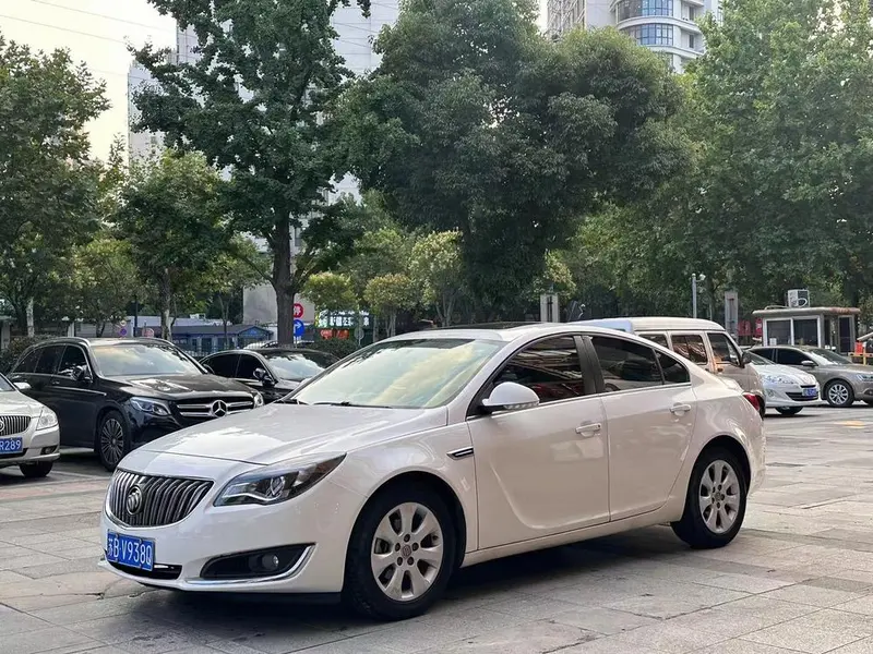Buick Regal 2.0L Leading Fashion Version, 2014 — фото 1