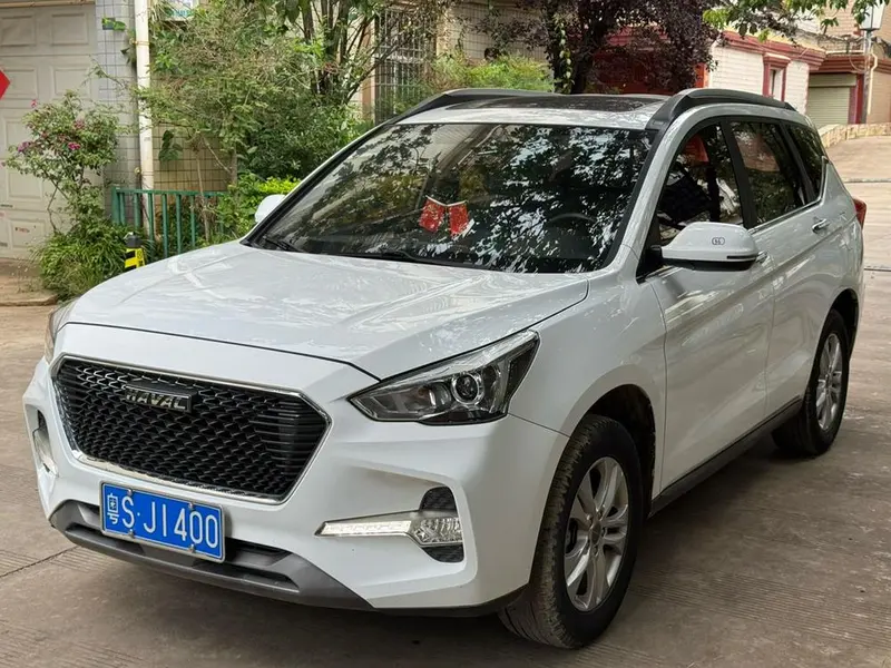Haval M6 1.5T Manual 2WD Elite Version, 2018 — фото 1