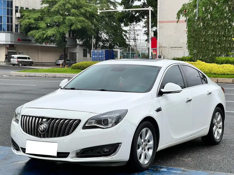 Buick Regal 1.6T Elite Version, 2015 — фото 1