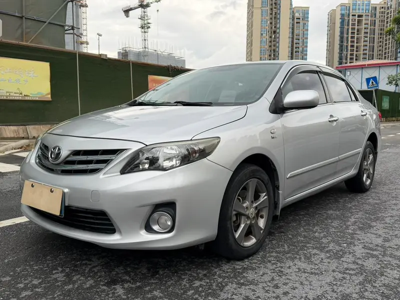 Toyota Corolla Stylish Edition 1.8L CVT GL-i, 2012 — фото 1