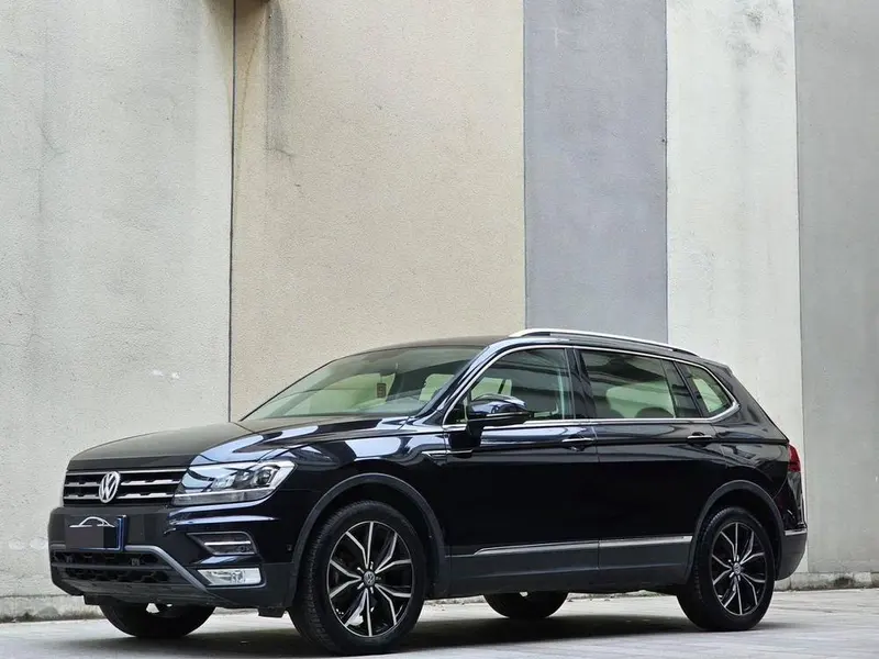 Volkswagen Tiguan L 330TSI Auto 2WD Luxury Edition CN6, 2019 — фото 1