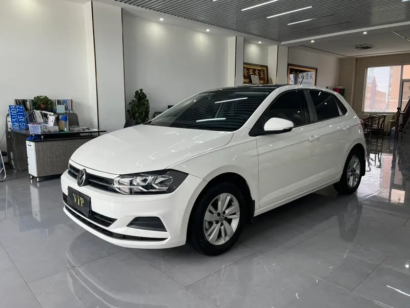 Volkswagen Polo Plus 1.5L Auto Panoramic Edition, 2023 — фото 1