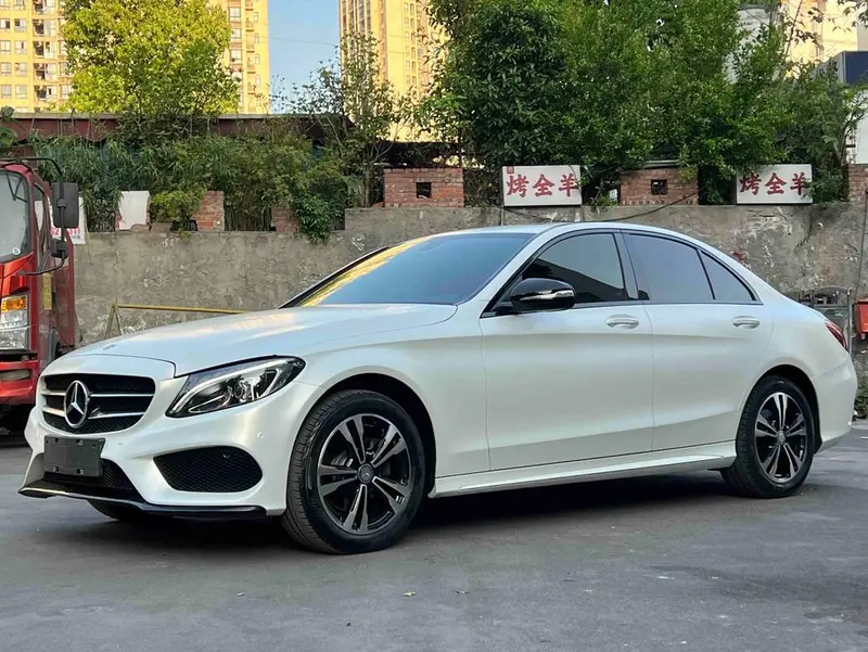 Mercedes-Benz C-Class, 2015