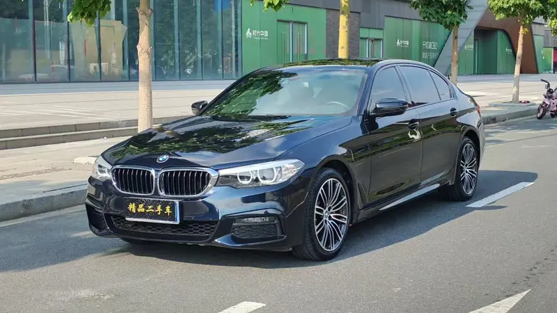 BMW 5-Series, 2019