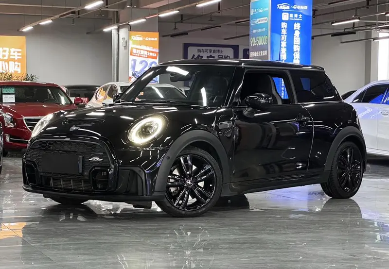 MINI MINI 2.0T COOPER S Black Special Edition, 2022 — фото 1