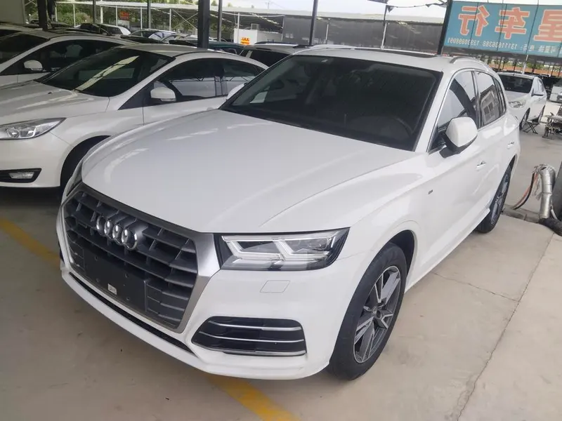 Audi Q5L, 2018