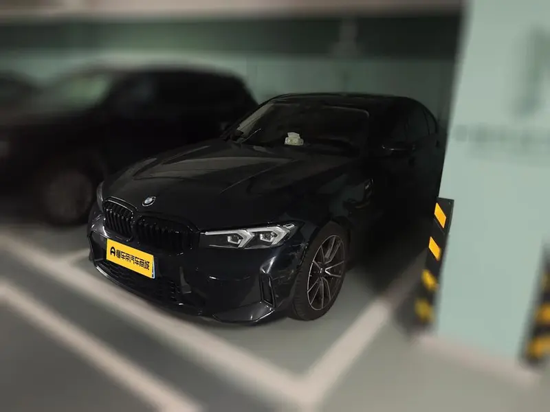 BMW 3-Series, 2023