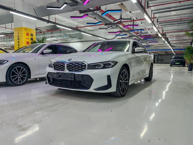 BMW 3-Series, 2023