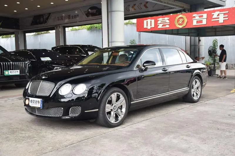 Bentley Flying Spur, 2005