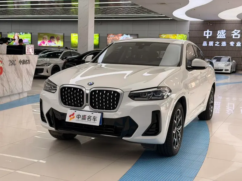BMW X4, 2022