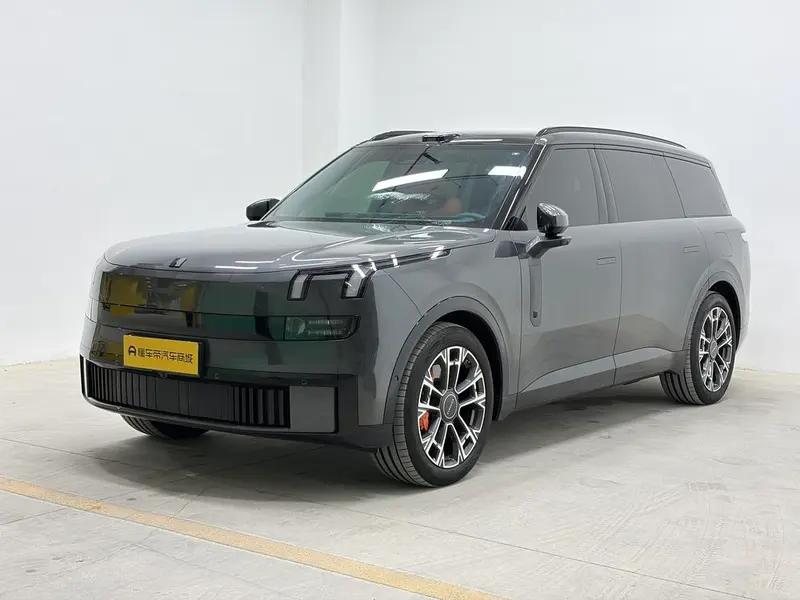 Lynk & Co 900, 2025