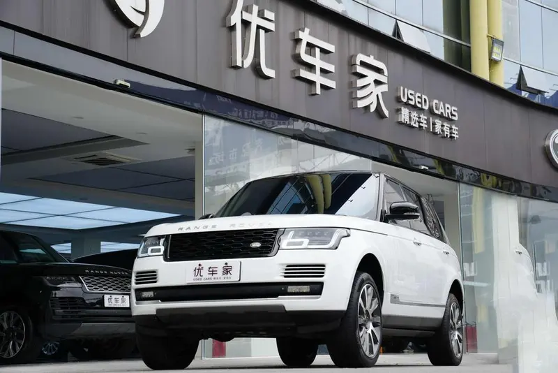 Land Rover Range Rover 5.0 V8 SC AB Supreme Extended Edition, 2015 — фото 1