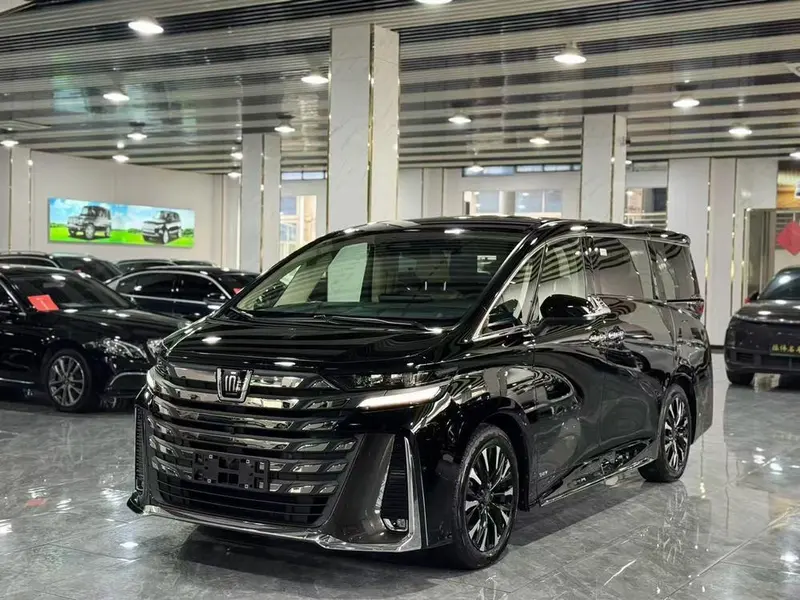 Toyota Vellfire, 2024