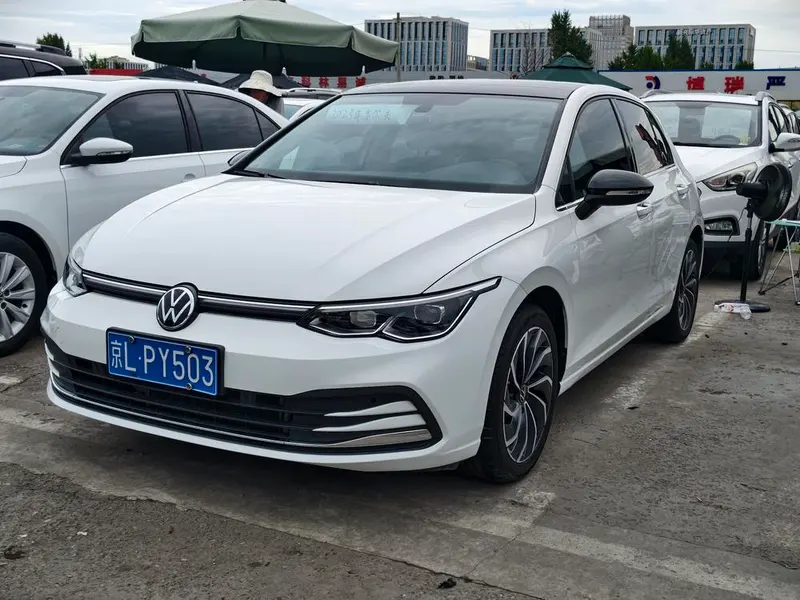 Volkswagen Golf 280TSI DSG Pro, 2023 — фото 1