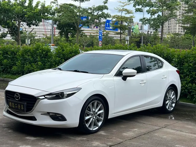 Mazda 3 Axela, 2017