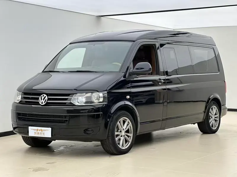Volkswagen Caravelle, 2015