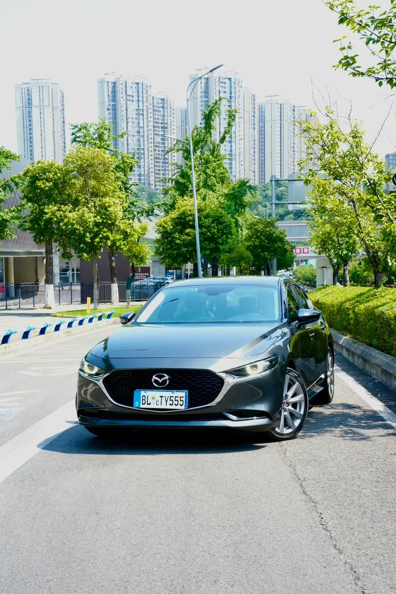 Mazda 3 Axela, 2021