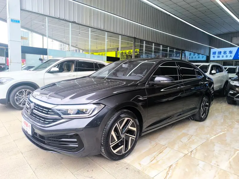 Volkswagen Sagitar, 2023