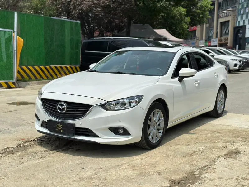 Mazda Atenza 2.0L Blue Luxury Edition, 2015 — фото 1