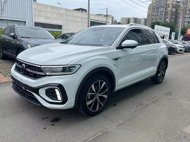 Volkswagen T-Roc, 2024