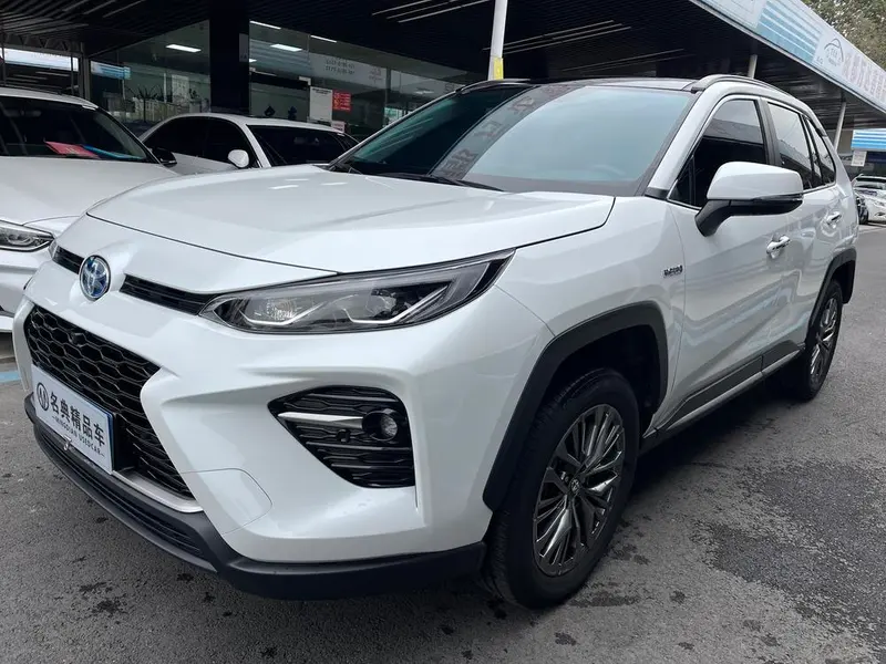 Toyota Wildlander Dual Engine 2.5L 4WD Premium Edition, 2023 — фото 1