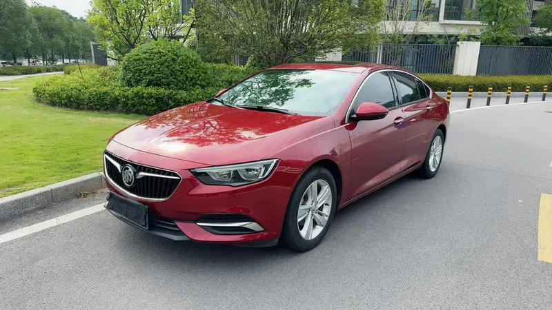 Buick Regal 20T Elite Version CN6, 2019 — фото 1