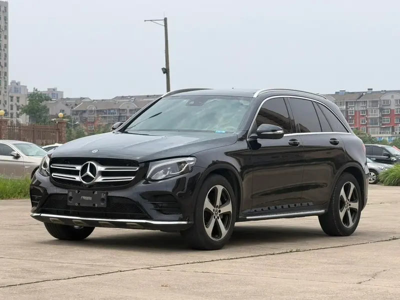 Mercedes-Benz GLC Facelift GLC 260 4MATIC Luxury Version, 2018 — фото 1