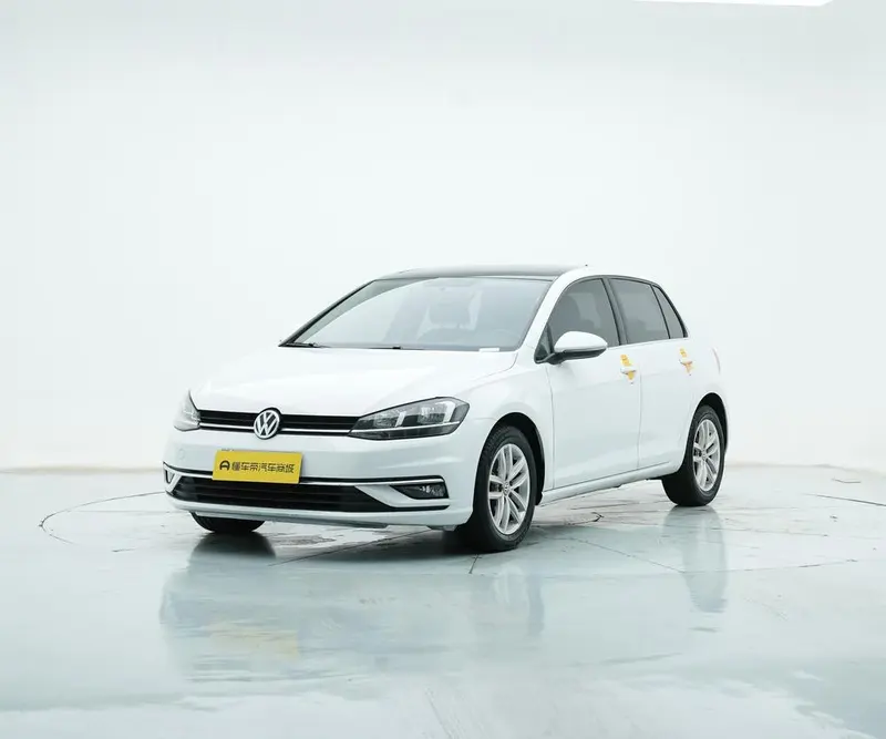 Volkswagen Golf 200TSI DSG Comfort Edition CN6, 2019 — фото 1