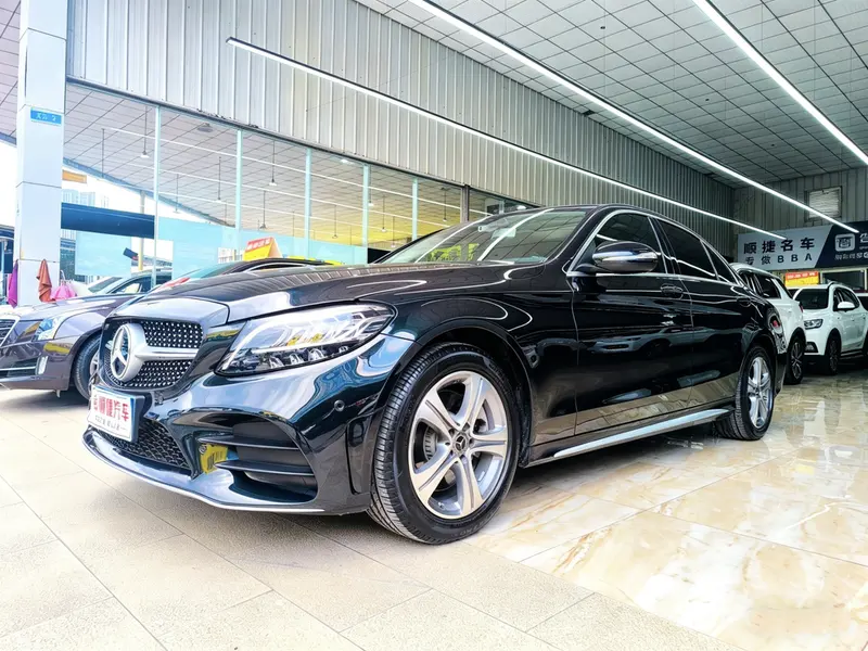 Mercedes-Benz C-Class, 2020