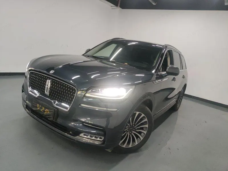Lincoln Aviator, 2022