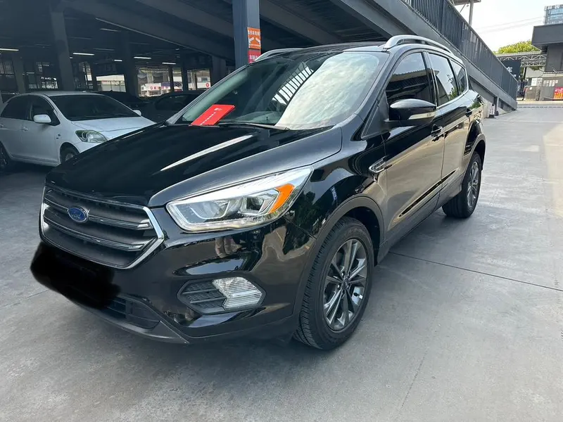 Ford Kuga, 2019