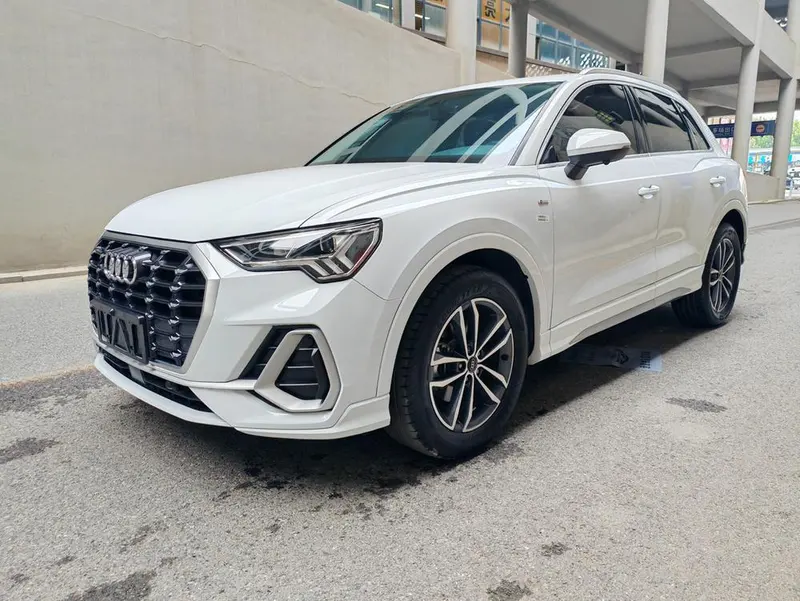 Audi Q3, 2022