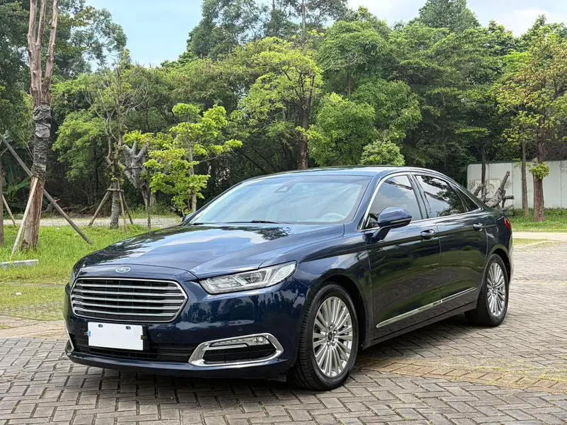 Ford Taurus, 2017