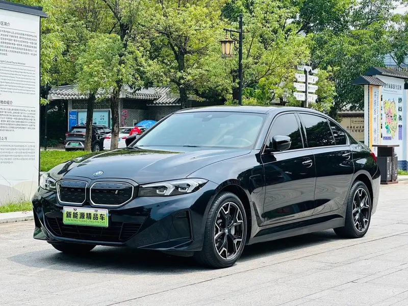 BMW i3, 2023