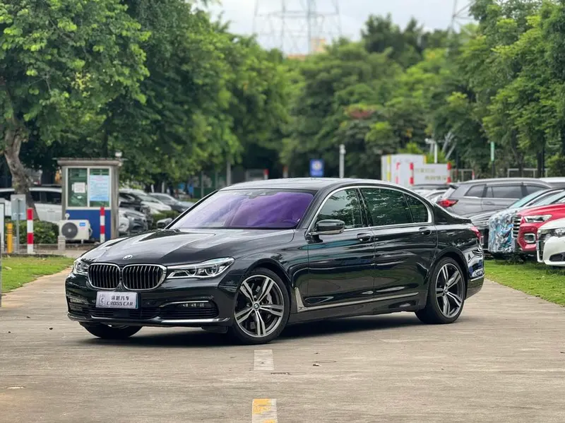 BMW 7-Series, 2016